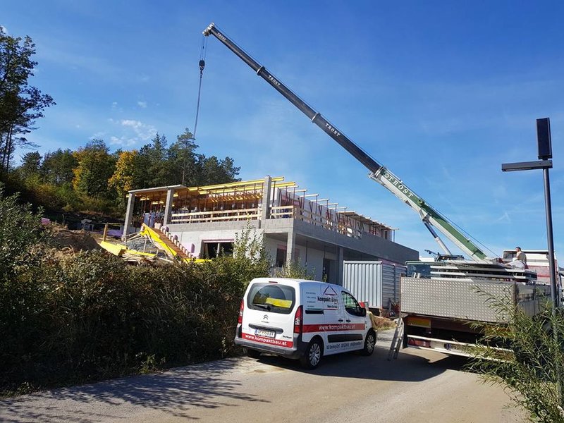 Verlegung der Decke bei einem Haus